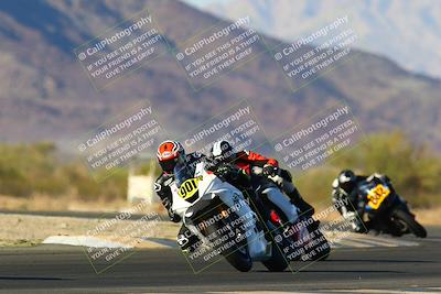 media/Mar-26-2022-CVMA (Sat) [[4461a8f564]]/Race 12 Amateur Supersport Middleweight/